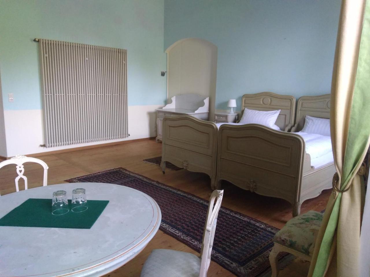 Ferienzimmer Im Schloss Burgpreppach エクステリア 写真